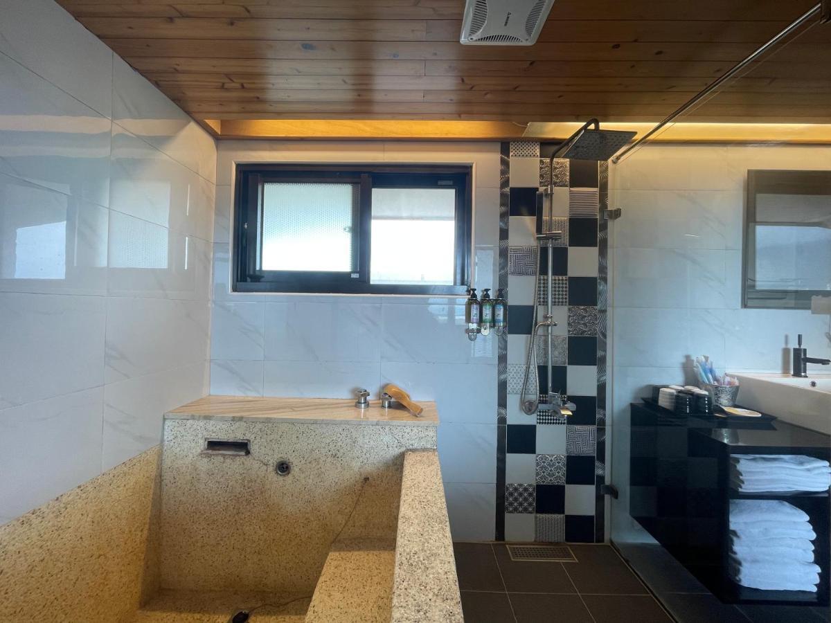 Jabez II Apartment Джиаоси Екстериор снимка